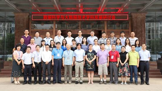 //zhifuzuoai.com/images/18/08/06/65bhi2i1yv/8zkx_image001.jpg