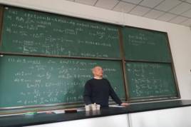 //news.zhifuzuoai.com/_mediafile/news/2018/06/19/2215tii3j5.jpg